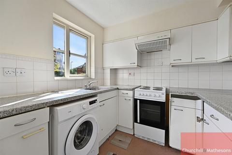 1 bedroom flat for sale, Curtis Drive, London