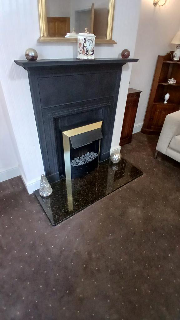 Feature sitting room fireplace