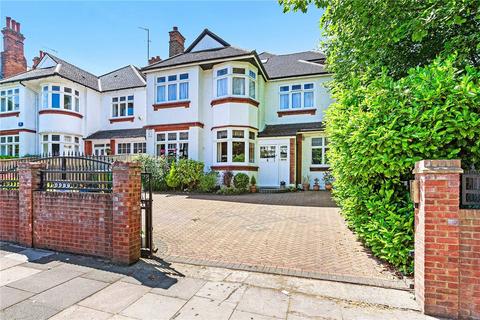undefined, Kings Road, Richmond, TW10