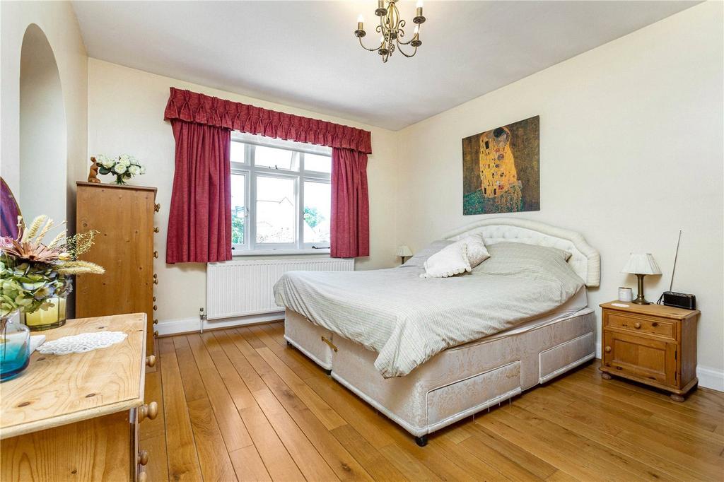 Principal Bedroom