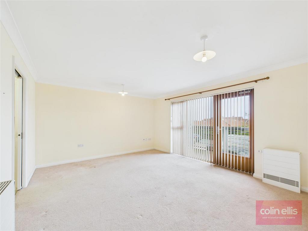 CAM05075 G0-PR0192-STILL006.jpg