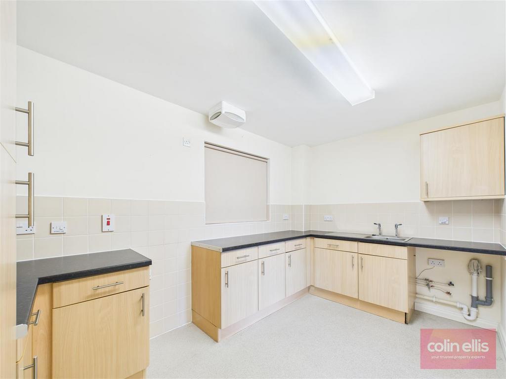 CAM05075 G0-PR0192-STILL008.jpg