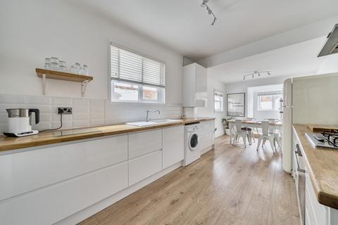 3 bedroom terraced house for sale, Laburnum Grove, Hampshire PO2