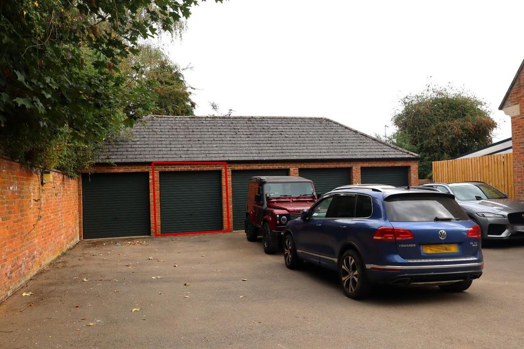 Img 8250 garage marked.jpg