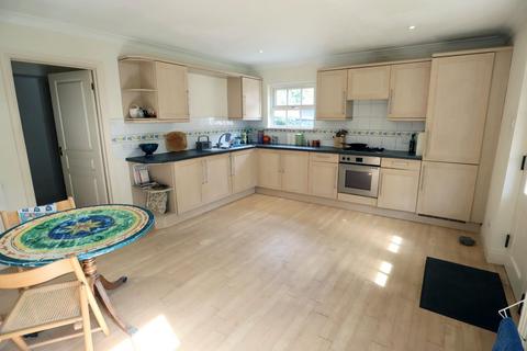 2 bedroom semi-detached house for sale, Scott Close, Uppingham LE15