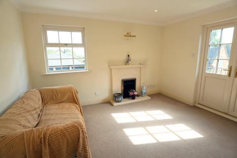 2 bedroom semi-detached house for sale, Scott Close, Uppingham LE15