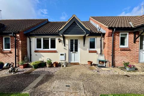 1 bedroom bungalow for sale, Sheraton Close, The Headlands NN3