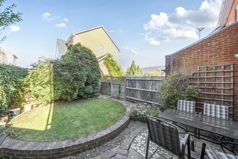 undefined, Parritt Road, Surrey RH1