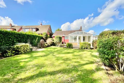 2 bedroom detached bungalow for sale, Highlows Lane, Yarnfield, ST15