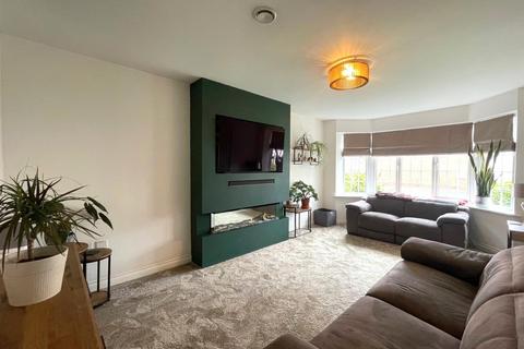 14 Edges Farm Close, Westhoughton, Bolton, BL5 2QY