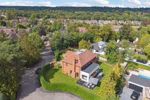5 bedroom detached house for sale, The Mount Close, Virginia Water