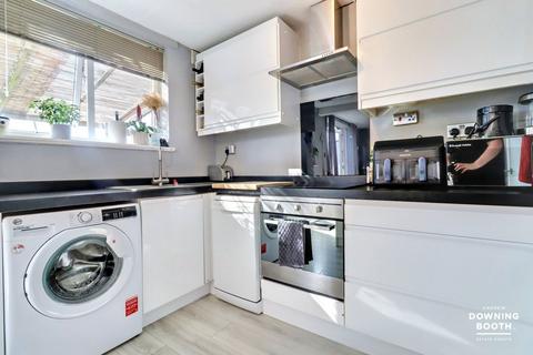 164 Augustines Walk, Lichfield, WS13 7PZ