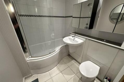 Bathroom.jpeg