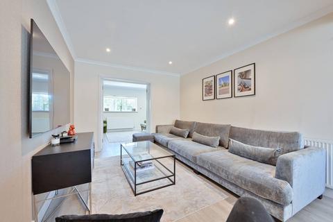 undefined, Herkomer Road, Bushey, WD23