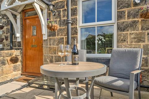 Dickinson Street, Horsforth, Leeds