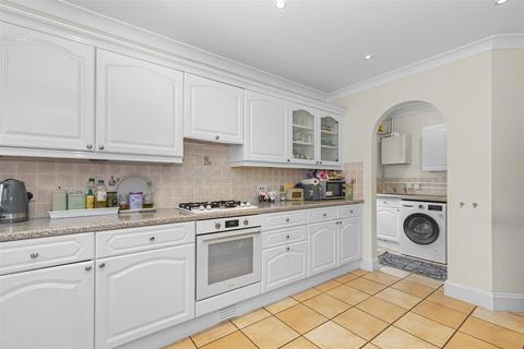 4 bedroom detached house for sale, Millennium Close, Bristol BS36