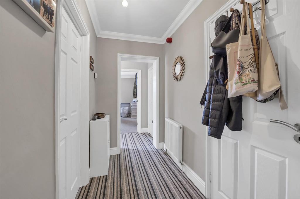 Apartment 4 .jpg