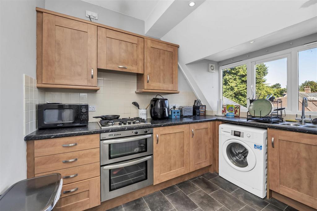 Apartment 5.jpg
