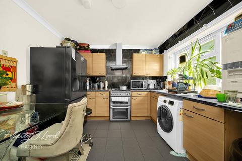 undefined, Trelawney Estate, LONDON