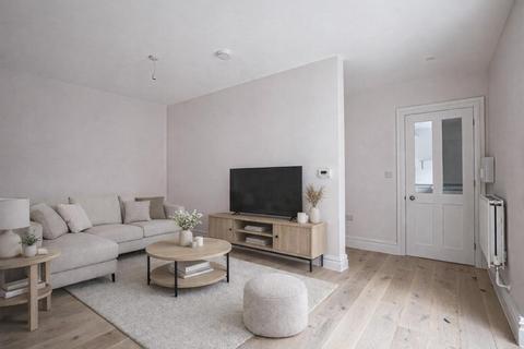 2 bedroom character property for sale, Kilwardby House