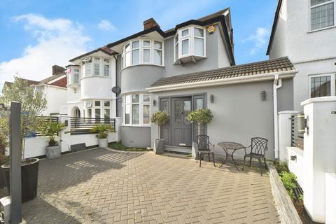 undefined, Broad Walk, London SE3