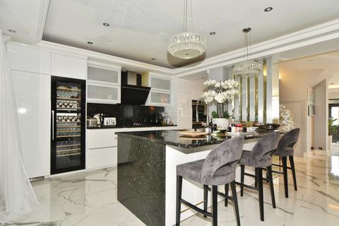 undefined, Broad Walk, London SE3