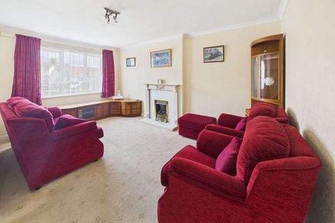 16 Chestnut Way, Honiton, EX14 2UA