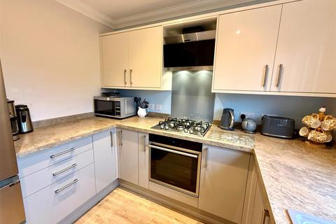 3 bedroom end of terrace house for sale, Totland Bay, Isle of Wight