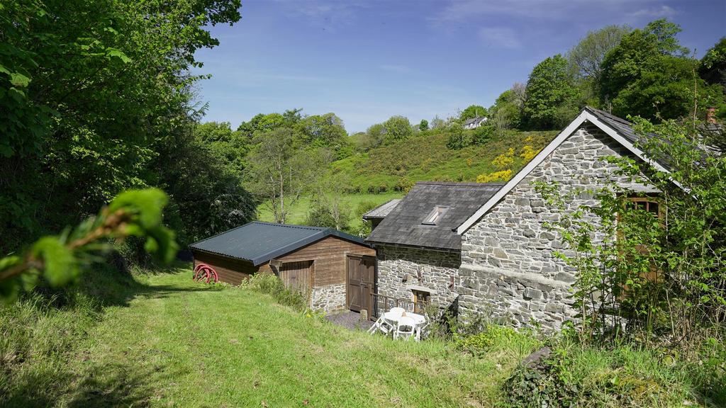 Former stable