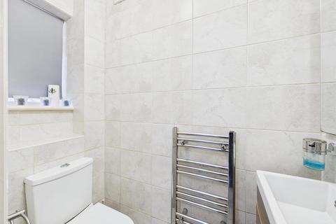 14 Kirby Close, Northwood, HA6 3NQ