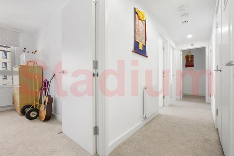3 bedroom property for sale, Vizion 7, N7 - Leasehold