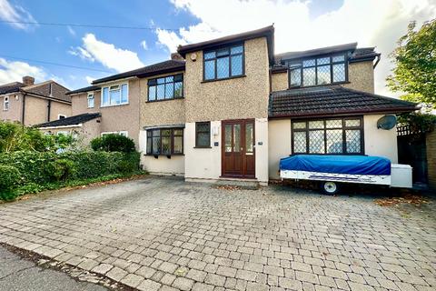 5 bedroom semi-detached house for sale, St. Andrews Avenue, Hornchurch