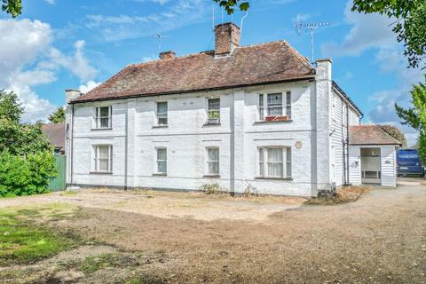 undefined, Ground Floor Studio Apartment In Hawkhurst