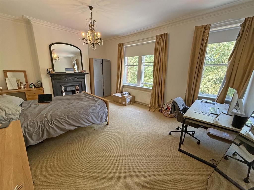 Bedroom 2.jpg