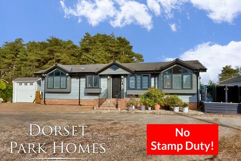 2 bedroom park home for sale, Worley Way, Lone Pine Park, Lone Pine Drive, Ferndown, Dorset