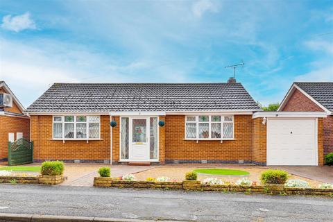 2 bedroom detached bungalow for sale, Gorse Close, Calverton NG14