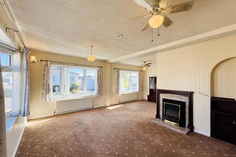 undefined, Palm Grove Court, Thorne, Doncaster