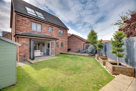 5 bedroom detached house for sale, Primrose Drive, Sunniside