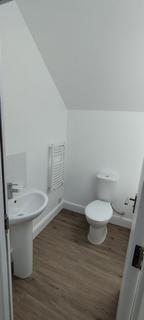 1 bedroom apartment to rent, Seaside Road, Eastbourne BN22