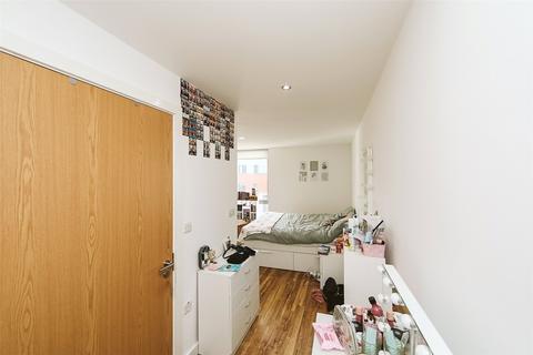 1 bedroom apartment for sale, Plaza Boulevard, Liverpool, Merseyside, L8