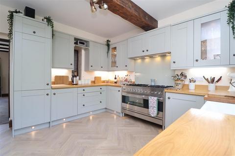 3 bedroom cottage for sale, Blyth Road, Worksop S81