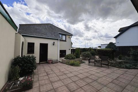 3 bedroom cottage for sale, Blyth Road, Worksop S81