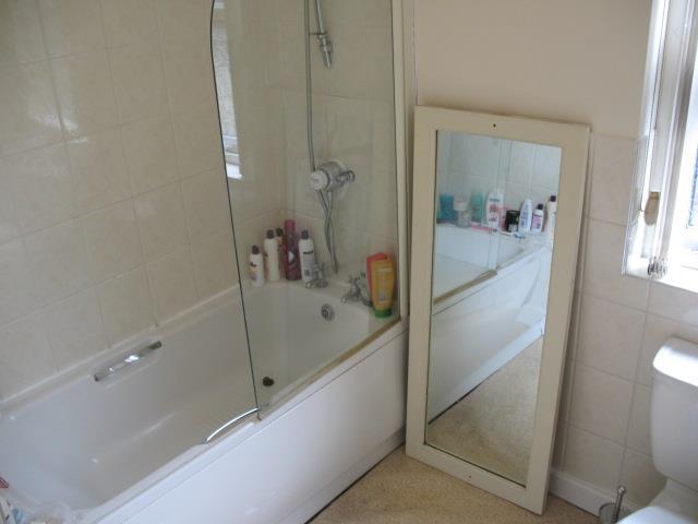 Bathroom 1st floor