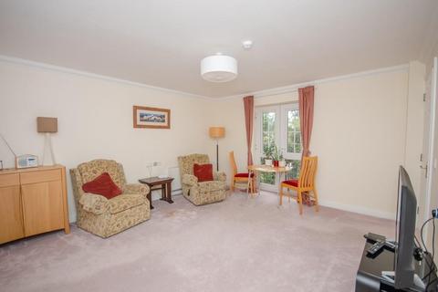 1 bedroom flat for sale, Chestnut House, Woodland Court, Bristol