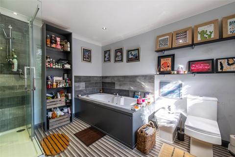 1a Forge Lane, Gravesend, DA12 2NE