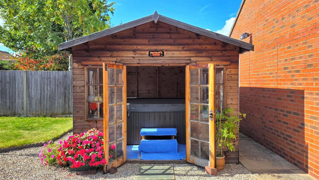 Summer House
