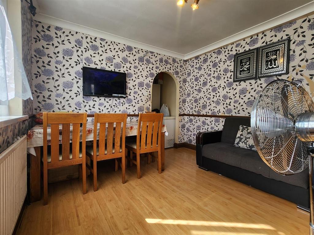 Lounge.jpg