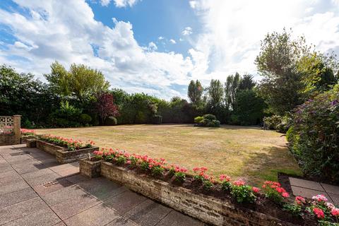 undefined, Flat 6, The Manor House, Upper Green, Tettenhall, Wolverhampton, WV6 8QJ