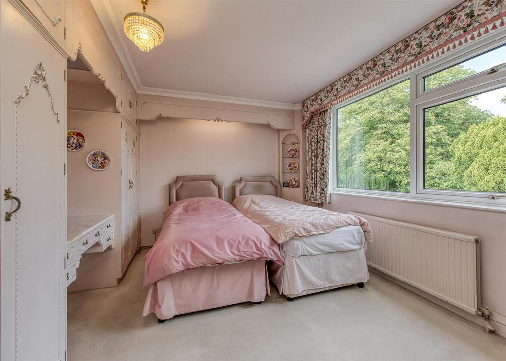 Flat 6, The Manor House-internal-05.jpg