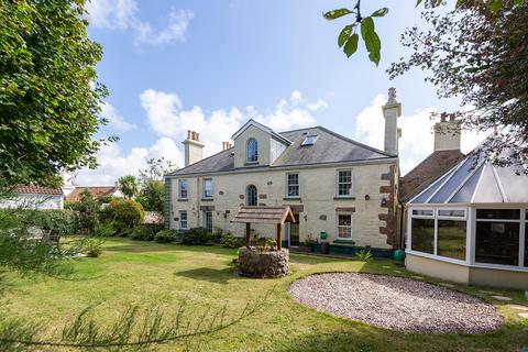 undefined, Clos Des Ruelles, St Ouen